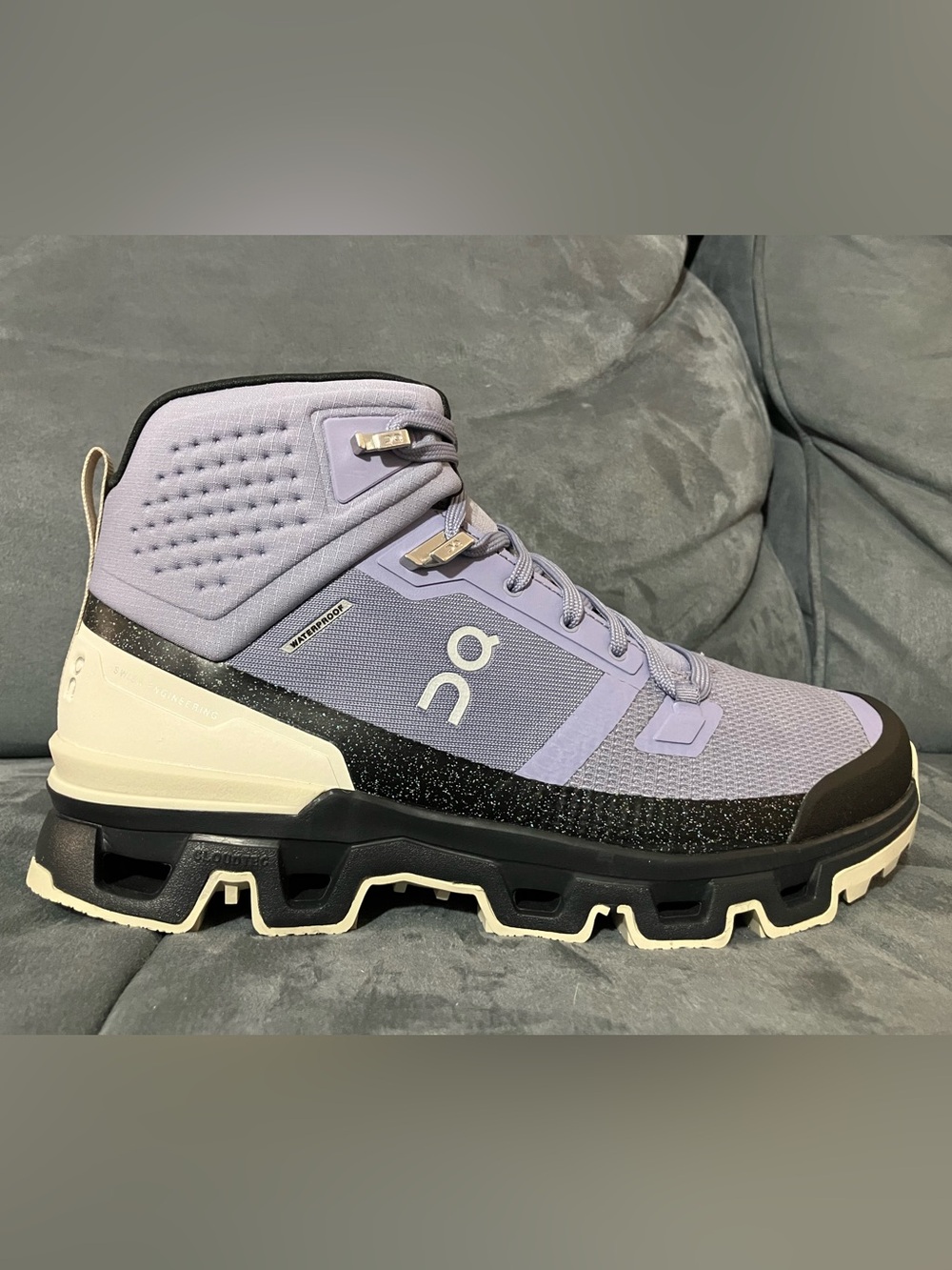 On Cloudrock 2 Waterproof Size 8.5 Women’s Feather Black 63.97665 Hiking Boot